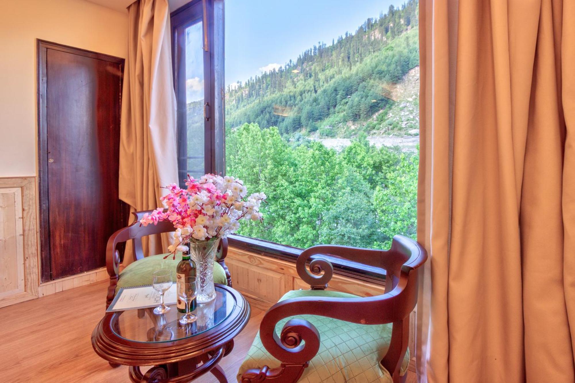 The Katoch Grand Hotel Manali (Himachal Pradesh)
