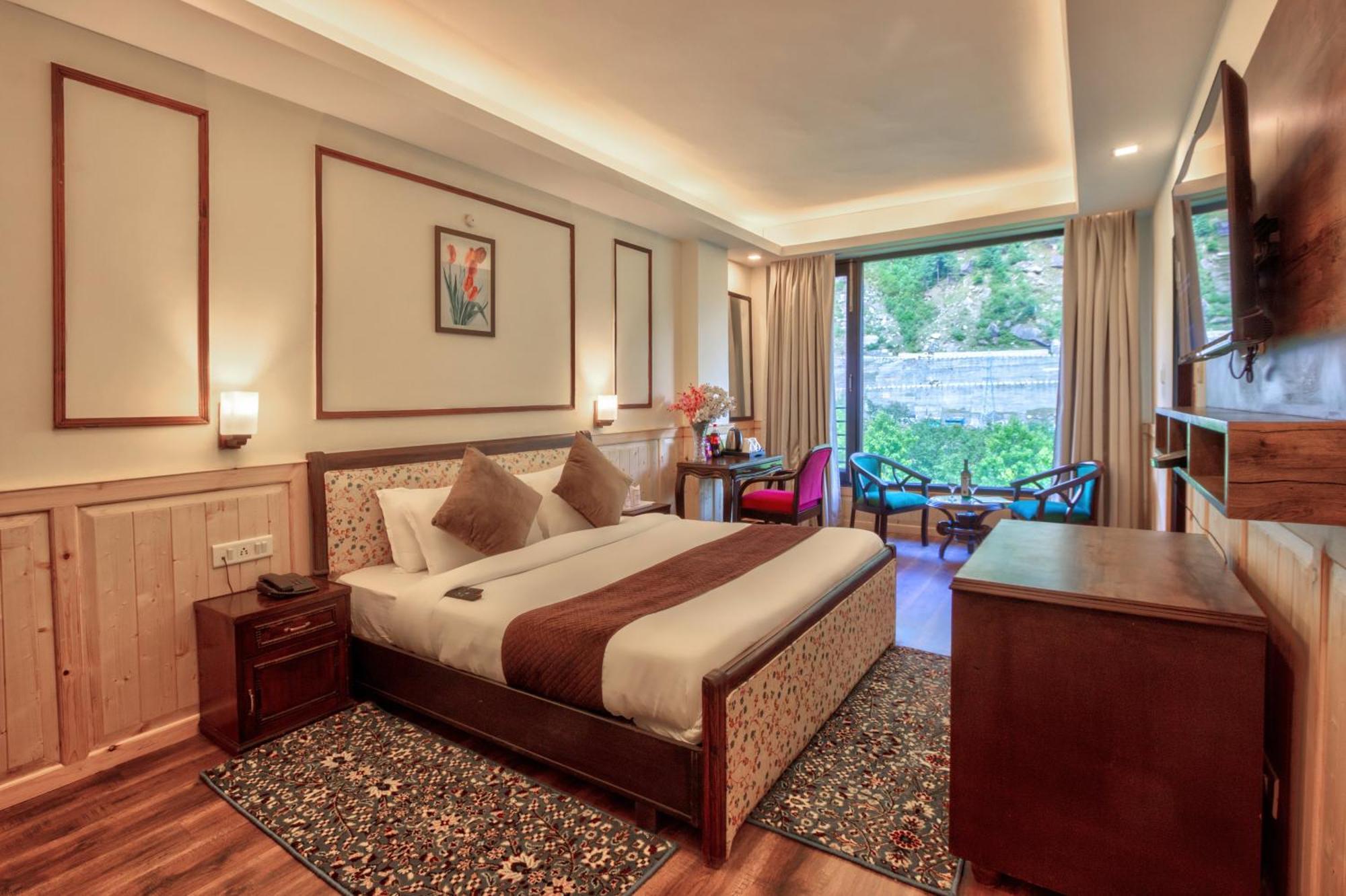 The Katoch Grand Hotel